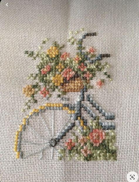 Vintage Cross Stitch Patterns Flowers, Cross Stitch Patterns Free Disney, Vintage Cross Stitch Patterns, Cross Stitch Floral, Floral Cross Stitch Pattern, Vintage Cross Stitch Pattern, Tiny Cross Stitch, Cross Stitch Landscape, Loud And Clear