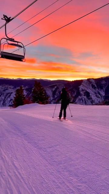 Aspen Colorado Aesthetic, Aspen Aesthetic, Colorado Aesthetic, Colorado Sunset, Skiing Aesthetic, Aspen Mountain, Moving To Colorado, Friend Vacation, Colorado Summer