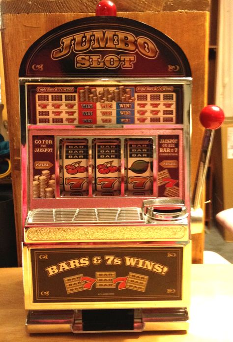 Ear Bar, Machine Video, Slot Machines, Porsche 356, Casino Slots, Pin Up Art, Slot Machine, Nevada, Slots