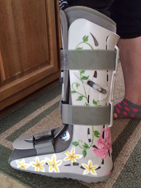 Decorated Air Cast Boot, Decorated Walking Boot, Boot Cast Decorating Ideas Leg, Aircast Boot Decorations, Walking Boot Decorations, Air Cast Boot Outfits, Medical Boot Decorations Diy, Decorated Wheelchair, Air Cast Boot