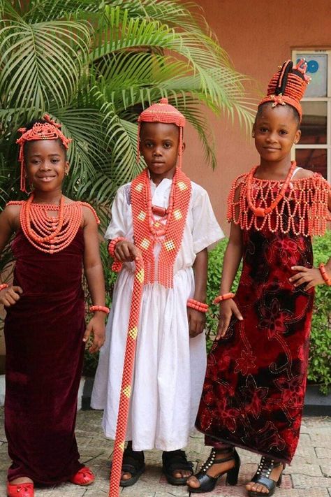 Nigeria Cultural Attire, Kids Traditional Dress African, Igbo Cultural Attire For Kids, African Traditional Dresses For Kids Girl Wedding, Angola Traditional Clothing, Igbo Attire, Traditional Dresses For Kids, Vowel Activity, Creative Dresses