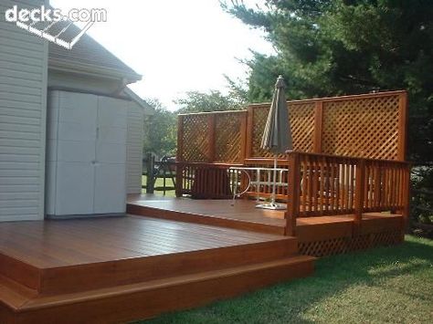 deck with privacy | multi tear deck with privacy fence Floating Deck With Privacy Wall, Deck With Privacy Fence, Privacy Fence Deck, Deck With Privacy, Privacy Wall On Deck, Multi Level Deck, Deck Privacy, Deck Pictures, Screen Wall