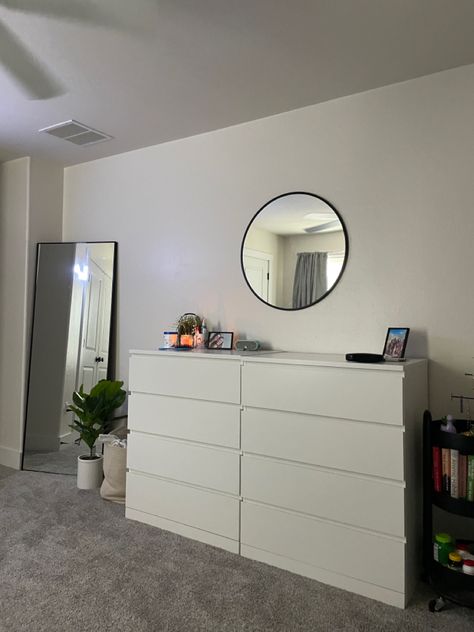 Malm Dresser Bedroom, Malm Bedroom Ideas White, Ikea Malm Bedroom Ideas, Bedroom Inspiration Grey, Mirror Bedroom Decor, Drawer Decor, Bedroom Tv Stand, Ikea Malm Dresser, Malm Dresser