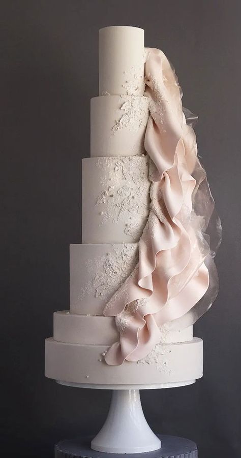 Wedding Cake Sketch, Luxury Wedding Cakes, Cake Designs Buttercream, Wedding Cake Neutral, Lace Wedding Cakes, Wedding Cake Fondant, Wedding Cake Elegant, Wedding Cake Designs Simple, Cakes Beautiful