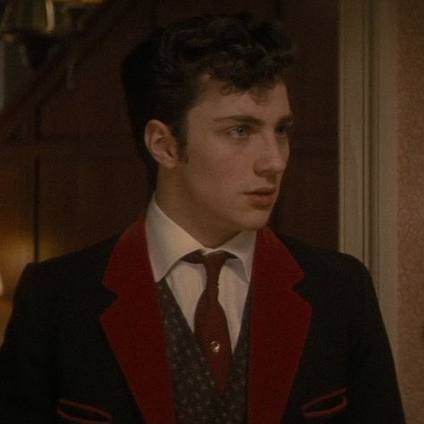 James Potter Spiderman, Dating James Potter, Young James Potter, James Potter Icon, James Potter Wallpaper, Army Dreamers, Sunny Boy, Nowhere Boy, Taylor Johnson