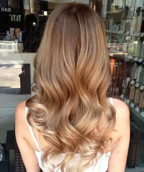 10 Ways to Wear the Toffee Hair Color Trend in 2023 Toffee Blonde Hair, Toffee Blonde, Toffee Hair Color, Honey Balayage, Honey Blond, Honey Hair Color, Honey Caramel, Balayage Blond, Hair Color Caramel