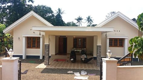 Semi Open Kitchen, Barn Dominium, Clay Roof Tiles, Clay Roofs, Low Cost Housing, Kerala House Design, Simple House Design, Kerala Houses, Dormer Windows