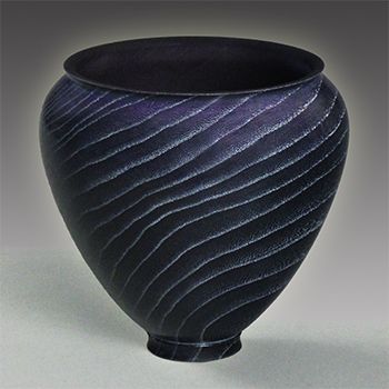 Hackberry vase dyed blue-purple Liming Wax, Woodturning Art, Wood Supply, Cool Wood Projects, Wood Turner, Olive Oil Bottles, Wood Turning Projects, Wood Vase, Thrown Pottery