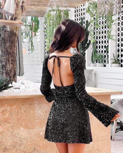 NEW | Marienne Black Velvet Sequin Mini Dress online now ✨ Black Christmas Dress, Sparkly Black Dress, European Winter, Black Stiletto Heels, Prom Midi Dress, Summer Playsuit, Black Dress With Sleeves, Mini Dresses Online, Exclusive Dress