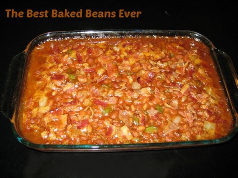 Baked Beans Recipe Crockpot, Best Baked Beans Ever, Pork And Beans Recipe, The Best Baked Beans, Beans Recipe Crockpot, Green Pepper Recipes, Pepper Pork, Canned Baked Beans, Pork And Beans