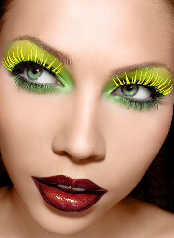 Crazy Eye Makeup, Billy B, Yellow Makeup, Dark Red Lips, Crazy Eyes, Dramatic Makeup, Eye Makeup Designs, Crazy Makeup, Daily Makeup