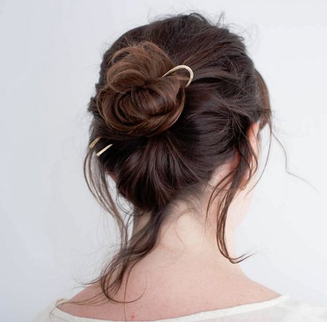 Chignon Pin, Brass Hair Pin, Texture Hair, Hammered Brass, Hairstyles Ideas, Hair Pin, Best Hairstyles, Messy Hairstyles, Hair Dos