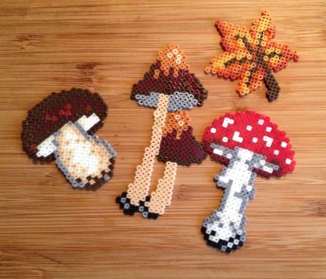 Fuse Beads Ideas Cute, Fuse Beads Ideas, Hamma Beads Ideas, Easy Perler Bead Patterns, Pearl Beads Pattern, Perler Ideas, Easy Perler Beads Ideas, Fuse Bead Patterns, Hama Beads Design