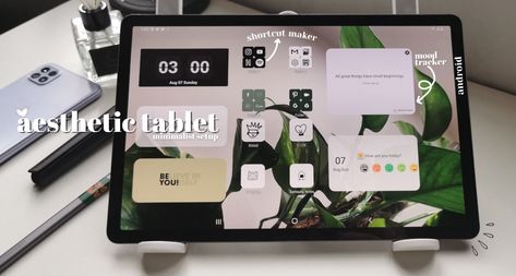 Watch tutorial at Kym Studio Samsung Tablet Setup, Samsung Tab Homescreen Ideas, Samsung Tablet Wallpaper Aesthetic, Samsung Tablet Aesthetic, Tab Aesthetic, Tablet Theme, Tab Wallpaper, Tab Ideas, Tablet Aesthetic