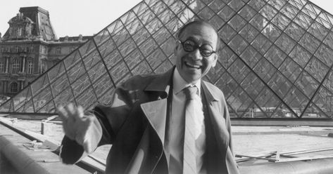 Mr. Pei, a committed modernist, was one of the few architects equally attractive to real estate developers, corporate chieftains and art museum boards. Rock And Roll Museum, Everson Museum, Louvre Pyramid, Architecture Foundation, Abstract Expressionist Art, Concrete Facade, New York Museums, Louvre Museum, High Rise Building