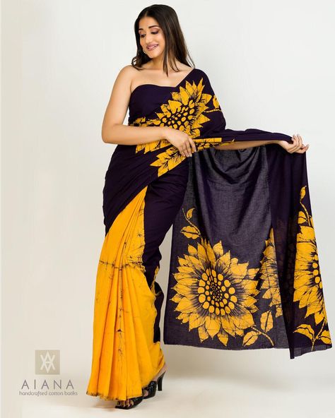 Beautifuk Sri lankan Bathik Saree Bathik Saree Designs, Batik Saree Designs, Bathik Saree, Batik Saree, Beautiful Sarees, Batik Art, Batik Design, Batik Fashion, Saree Blouse Designs