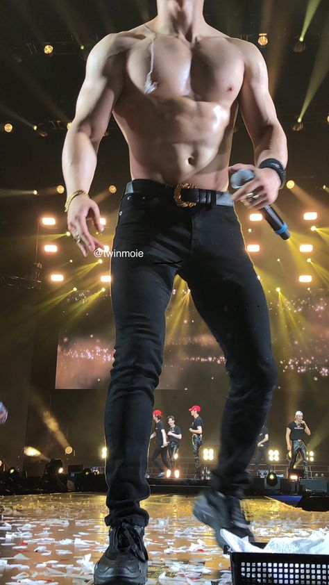 Wonho Abs, 남성 근육, 남자 몸, Handsome Asian Men, Monsta X Wonho, Korean Men, Kpop Guys, Asian Boys, Good Looking Men