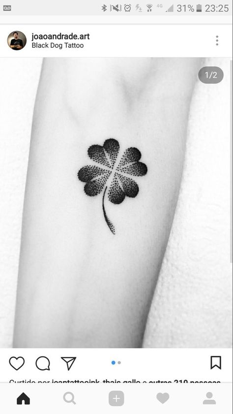 4 Leaf Clover Tattoo, Henry Tattoo, Lucky Tattoo, Clover Tattoo, Arm Tats, Tattoo Dotwork, Tatoo Inspiration, Irish Tattoos, Clover Tattoos