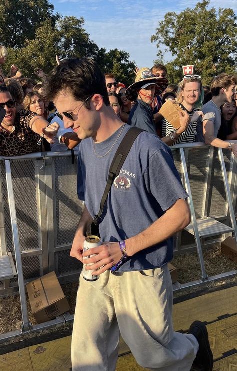 Dylan Minnette Outfit, Wallows Concert Outfit, Concert Outfit Ideas Men, Boyfriend Fits, Wallows Concert, Outfit Ideas Men, Dylan Minnette, Concert Outfit Ideas, Dream Boyfriend