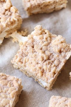 Snickerdoodle Rice Krispie Treats made with browned butter, extra marshmallows and cinnamon sugar. Made extra delicious with vanilla extract and a pinch of salt! Krispie Treats Recipe, Cereal Treats, Browned Butter, Easy No Bake Desserts, Rice Crispy Treats, Monkey Bread, Crispy Treats, Rice Krispie Treats, Rice Krispie