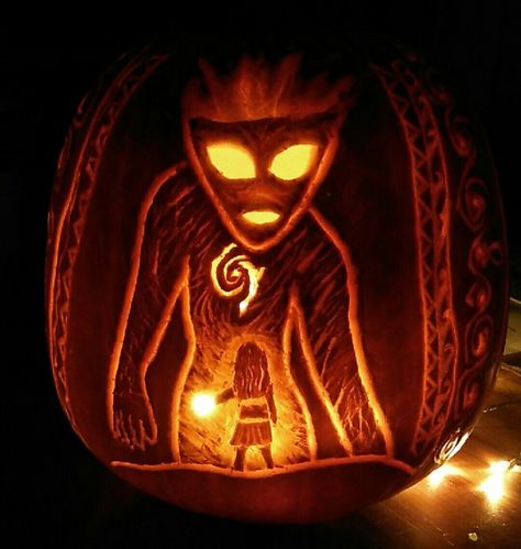 Hawaiian Pumpkin Carving, Pua Pumpkin Carving, Moana Pumpkin Carving, Moana Pumpkin, Pumpkin Carving Ideas Disney, Disney Pumpkin Carving Ideas, Halloween Theme Preschool, Pumkin Decoration, Cute Pumpkin Carving