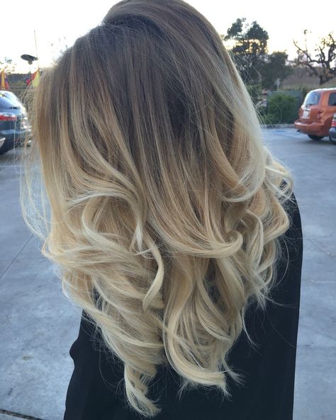 Balayage Blond, Ombre Hair Blonde, Ombré Hair, Brown Blonde Hair, Brunette To Blonde, Ombre Hair Color, Long Blonde, Brown Hair With Highlights, Long Blonde Hair