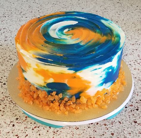 Graduation Cake - Boise State, Blue & Orange Cake Orange Cake Decoration Birthdays, Blue And Orange Cake Birthday, Blue And Orange Cake, Orange Color Cake, Ombre Cake Decorating, Orange Birthday Cake, Nerf Cake, Graduate 2023, Wedding Cake Designs Simple