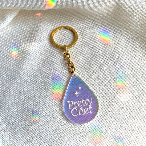 Proud cry-baby, pretty crier ✨😭✨ Pretty Crier, Ugly Crying, Ring With Chain, Keychain Display, Flat Ring, Paper Note, Pretty When You Cry, Style Goals, Laser Cut Acrylic