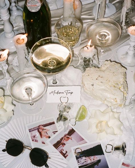 Details Shot Wedding, Small Wedding Aesthetic, Classic Wedding Colors, Wedding Shot List, Engagement Dinner, Arizona Elopement, Wedding Details Photography, 22 November, 2024 Wedding