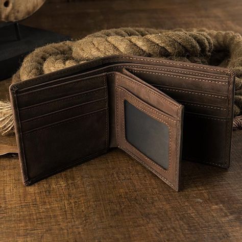 Bifold Wallet Men, Leather Wallet Pattern, Engraved Wallet, Diy Wallet, Brown Leather Wallet, Leather Short, Men's Wallet, Wallet Pattern, Short Wallet