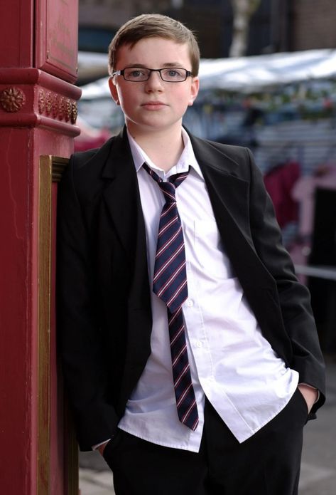 BEN Mitchell has been a mainstay on EastEnders for more than two decades – and he’s still at the heart of the action now. Max Bowden, the sixth actor to play the cheeky chappie / one-man crimewave, is currently navigating the character through yet another crisis on the soap. But what became of the popular […] Ben Mitchell, Films On Netflix, Hugh Bonneville, Bbc Drama, Full Beard, Doctor Who, Suit Jacket, The Past, How To Memorize Things