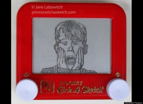 http://www.huffingtonpost.com/2012/07/31/etch-a-sketch-art-amazing_n_1724379.html?ncid=edlinkusaolp00000003#slide=1306434 Etch Sketch, Etch A Sketch Art, Gogh The Starry Night, Etch A Sketch, Office Christmas Decorations, Office Christmas, Cool Sketches, Sketches Easy, Drawing Tutorial