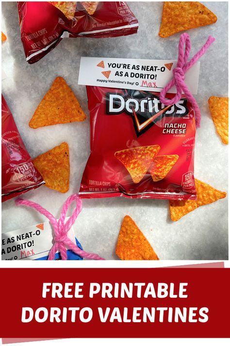 Free printable Dorito Valentines! #valentinesday Dorito Valentine Printable, Valentines Chips Printable, Chip Valentine Printable Free, Valentine Chip Bags Free Printable, Pringles Valentines Free Printable, Valentines Diy Kids, Cheesy Valentine, Free Printable Crafts, Diy Valentines Cards