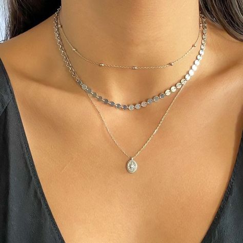 Stackable Silver Necklace, Necklaces Silver Layered, Everyday Necklace Stack Silver, Necklace Combinations Silver, Silver Stacking Necklaces, Simple Silver Necklace Stack, Silver Necklace Stack Dainty, Layer Necklaces Silver, Silver Necklace Combo