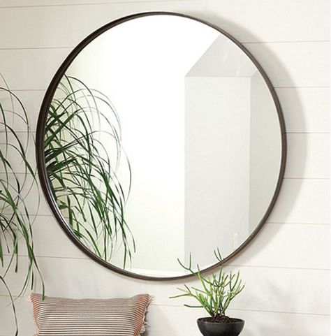 OUR FAVORITE ROUND MIRRORS Big Mirror, Patio Interior, Beautiful Mirrors, Round Mirror, Mirror Art, Ballard Designs, Antique Mirror, Round Mirrors, Decor Interior Design