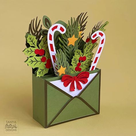 Christmas Card In A Box Ideas, Cricut 3d Christmas Cards, Card In A Box Ideas, Shaped Christmas Cards, Christmas Box Cards, Christmas 3d Cards, Envelope Box Card Tutorial, Fun Fold Christmas Cards Handmade, 2024 Christmas Card Ideas