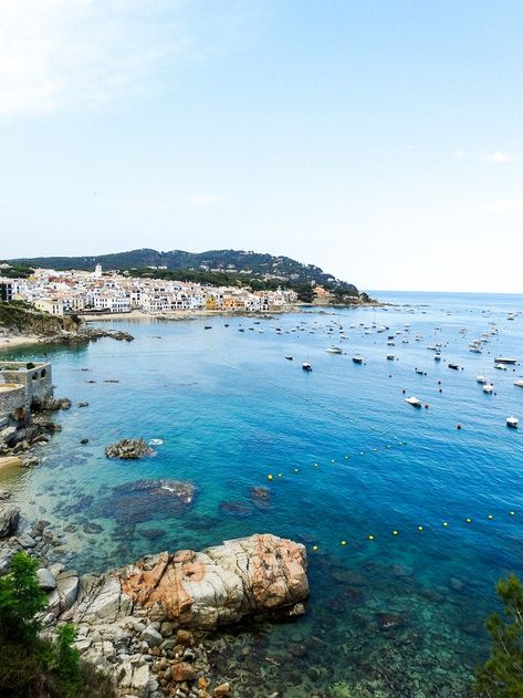 Our Favorite Costa Brava Town // Calella de Palafrugell Spain – Life Abundant Palafrugell Spain, Begur Spain, Spain Life, Barcelona Day Trips, Costa Brava Spain, Seaside Restaurant, Costa Del Sol Spain, Beach Towns, Hidden Treasure