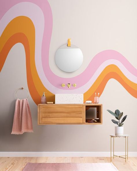 Bright Mural, Pink And Orange Color Palette, 70s Wall Mural, Bathroom Wall Mural, Colourful Interiors, Colourful Bathroom, Bathroom Mural, Wall Murals Diy, Retro Bedrooms