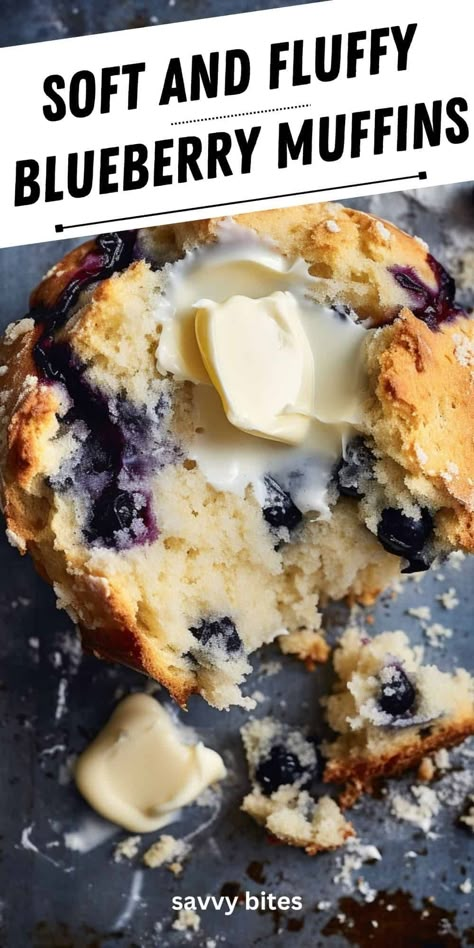 Fresh Blueberry Muffins, Moist Blueberry Muffins, Blueberry Muffin Recipe Easy, Blueberry Desserts Recipes, Homemade Blueberry Muffins, Easy Blueberry Muffins, Best Blueberry Muffins, Lemon Dessert, Berry Muffins