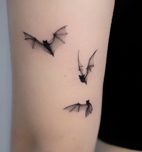 Bat Side Tattoo, Delicate Gothic Tattoo, Bat Tattoo Aesthetic, Vampy Tattoo Ideas, Tiny Nightmare Before Christmas Tattoo, Three Bats Tattoo, Bat Tattoo On Wrist, Small Halloween Tattoos For Women, Illustrative Bat Tattoo