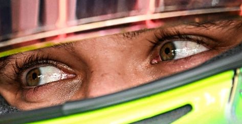 F1 Drivers Eyes, Lando Norris Eyes, Head Anatomy, Eye Close Up, Eyes Color, Eyes Wallpaper, Color Wallpaper, Aesthetic Eyes, Lando Norris