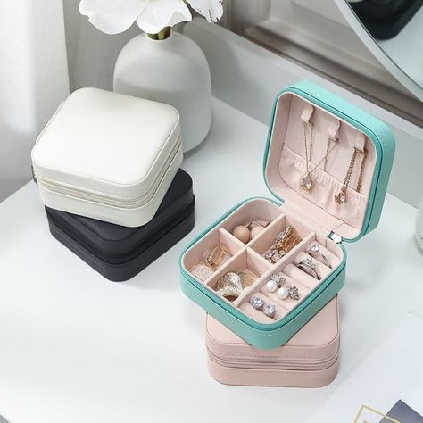 jewelry packaging Travel Jewelry Storage, Mini Jewelry, Square Jewelry, Travel Jewelry Organizer, Leather Storage, Organizer Jewelry, Travel Jewelry Box, Jewelry Organizer Box, Travel Organizer