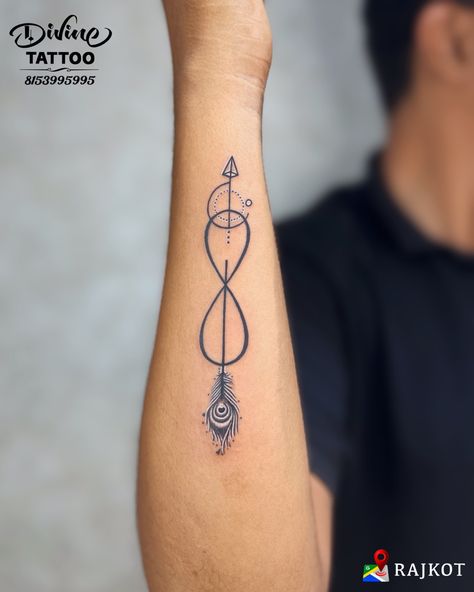 Infinity Tattoo Men, Infinity Tattoo For Men, Tattoo Krishna, Tattoo For Boys, Tattoo Infinity, Infinity Tattoo With Feather, Fashion Trousers Women, Krishna Tattoo, Infinity Tattoo Designs