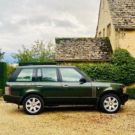 L322 Range Rover, Range Rover L322, Range Rover Vogue, Range Rovers, Vintage Sports Cars, Land Rover Defender 110, Suv Trucks, Defender 110, 4x4 Trucks