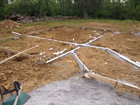 Rough fitting the pipes for our rough-in plumbing. Only the drains are through the slab. Water supply will be through the walls. Pex Plumbing Diy, Rough In Plumbing, Plumbing Rough In, Survival Prepping Diy, Cordwood Homes, House Plumbing, Water Survival, Earth Bag Homes, Pex Tubing