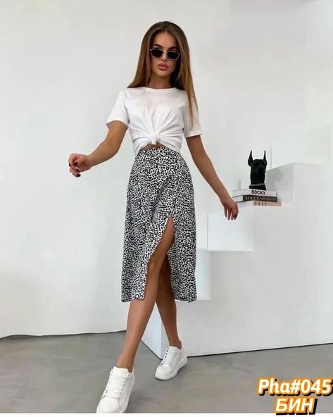 روتين العناية بالبشرة, Summer Fashion Outfits, Print Skirt, Looks Style, Mode Inspiration, Lookbook Outfits, Outfits Casuales, Cute Casual Outfits, Holiday Outfits