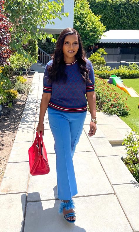 Mindy Kaling Style, Gamine Outfits, Sport Trousers, Gucci Sweater, Teaching Outfits, Mindy Kaling, Malone Souliers, Future Style, Clothing Outfits