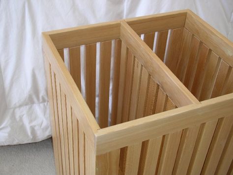 laundry box -- top view Wooden Laundry Basket, Laundry Bins, Custom Staircase, Outdoor Woodworking Plans, Diy Laundry Basket, Laundry Box, Woodworking Jobs, Beginner Woodworking Projects, Wooden Projects