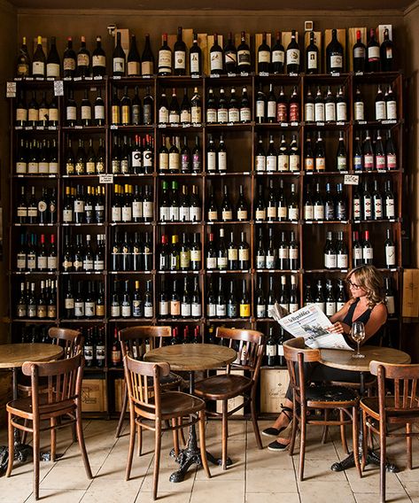 The best wine bars in Italy Wine Store Design, Wine Shop Interior, Wine Bar Design, Wine Bar Restaurant, Restaurant Vintage, Wine Boutique, Tuscan Countryside, Bar A Vin, Bar Inspiration