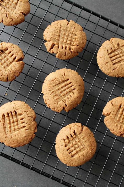 Peanut Butter Cookies Dairy Free, Dairy Free Peanut Butter Cookies, Cookies Dairy Free, Peanut Butter Thumbprint Cookies, Gluten Free Peanut Butter Cookies, Dairy Free Cookies, Sugar Free Pudding, Gluten Free Cookie Recipes, Paleo Recipes Dessert